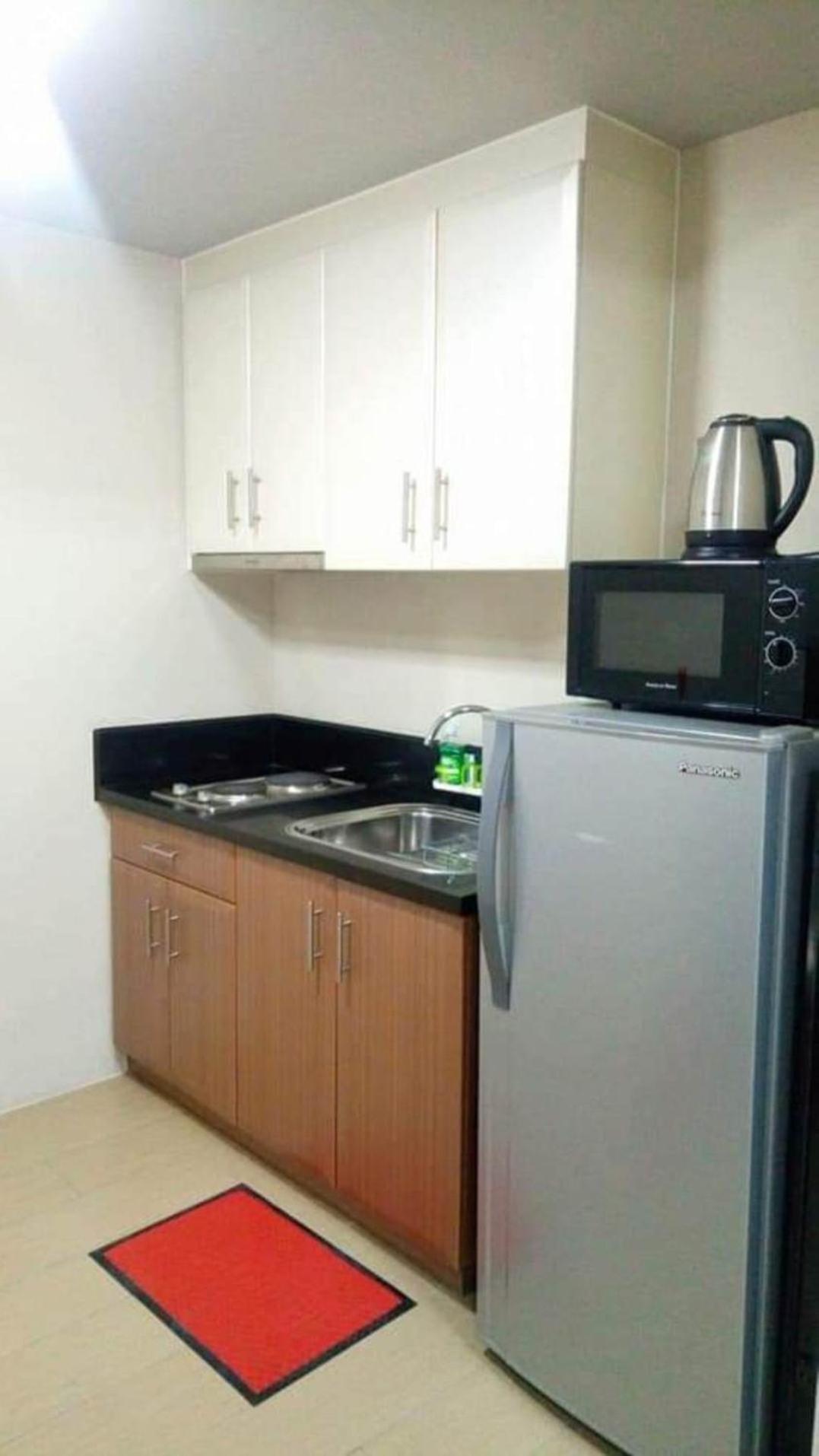 Pasay Condotel Near Naia Terminal 3 Bagian luar foto