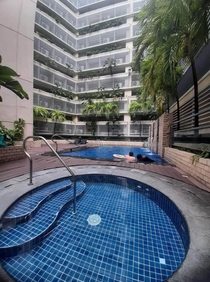 Pasay Condotel Near Naia Terminal 3 Bagian luar foto